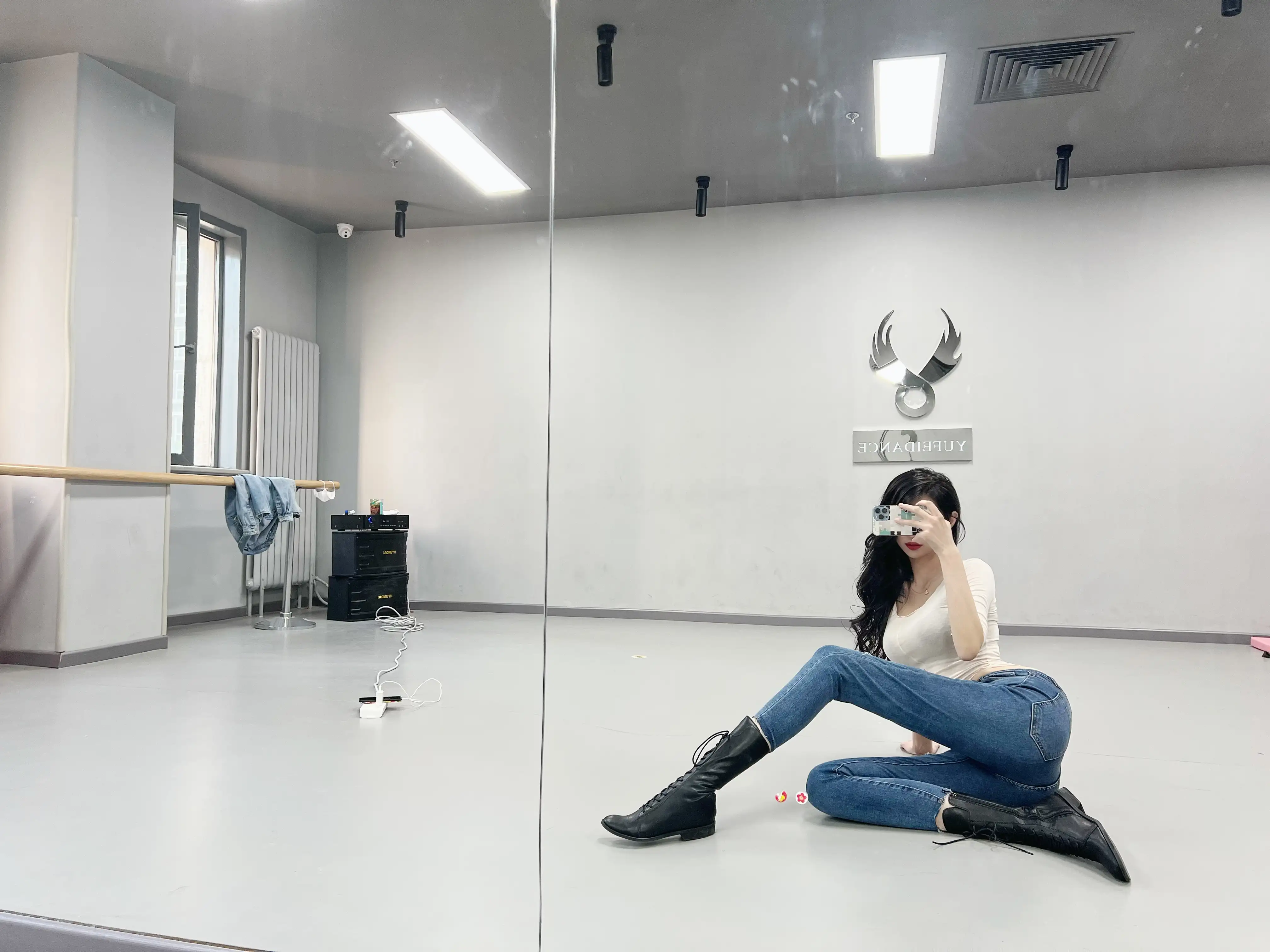 葛征GEZHENG_NO.033_教室里的秘密 - M940.COM 内部私购-第1张